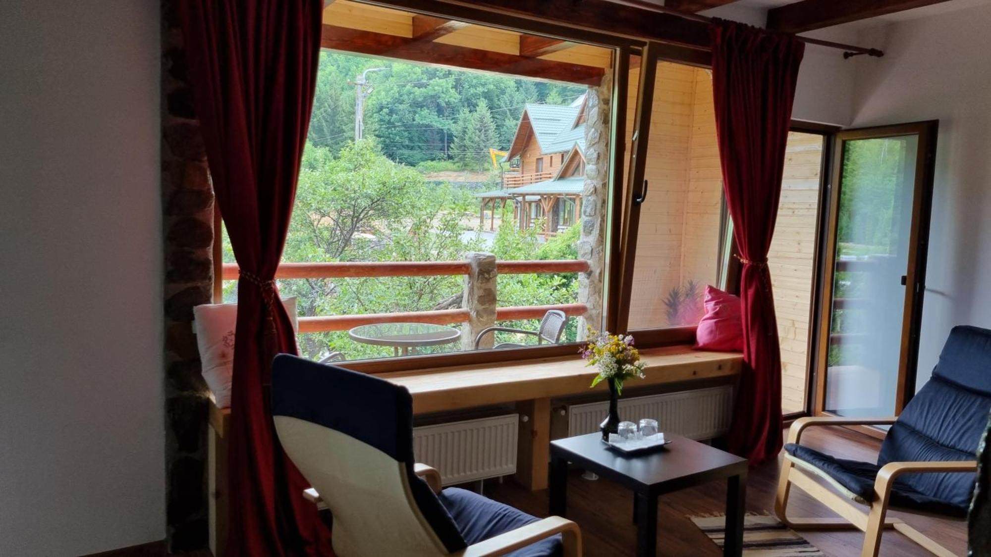 Vistisoara Casa Buniculuiヴィラ 部屋 写真
